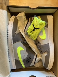 jordan 1 grey volt