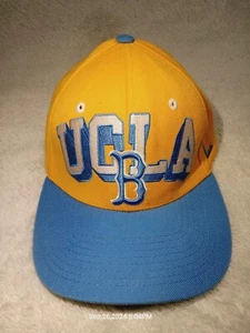 Gorra gorra UCLA Bruins espalda a presión amarilla cabeza de bloque fútbol americano universitario de California para hombre - Imagen 1 de 7