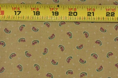 Por 1/2 jarda, vintage, vermelho e verde calico em algodão bronzeado escuro, molas, P229 - Imagem 1 de 4