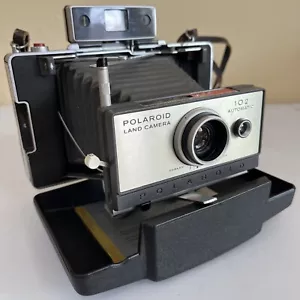 Polaroid Automatik 102 Landkamera 1960er Jahre GETESTET & FUNKTIONSFÄHIG/TOP ZUSTAND - Bild 1 von 17