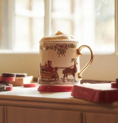 Taza Trineo Anthropologie Nathalie Lete Santas Café Té Latte Navidad Rojo NUEVO Foto 1 de 4