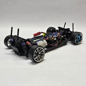 1/10 Scale RC Drift Car 4x4 Touring Brushed Motor UNTESTED AS IS NO REMOTE/CHGR - Picture 1 of 7