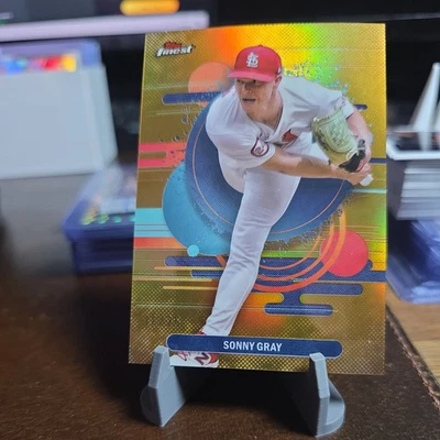 SONNY GRAY 2025 Topps Finest GOLD REFRACTOR Cardinals #169 /50 - Image 1 of 3