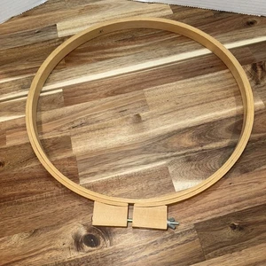 Cerchio vintage 14" rotondo in legno da ricamo a mano con grandi connessioni e bullone - Foto 1 di 6