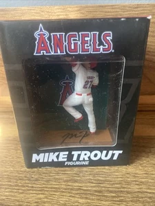 Mike Trout Robbing Homerun Figurine - Picture 1 of 4