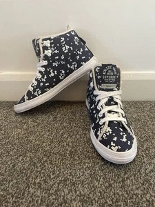 Authentic Grade All Work SUPERDRY Floral High Top Sneakers UK Size 6 - Picture 1 of 10