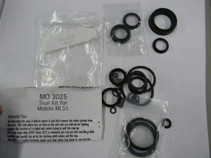 New Mobile MO 3025 Lift Truck Seal Kit  F3 - Picture 1 of 3