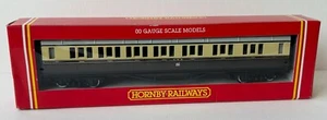 Hornby R159 GWR Composite Coach 6050 New & Boxed Train - Picture 1 of 12