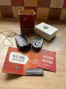 Misuratore fotocamera vintage, Sangamo Weston, Master IV; custodia, manuali, scatola originale. - Foto 1 di 11