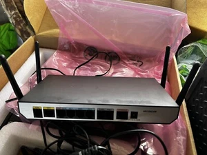 Modem Router Huawei AR129CVW - Foto 1 di 1