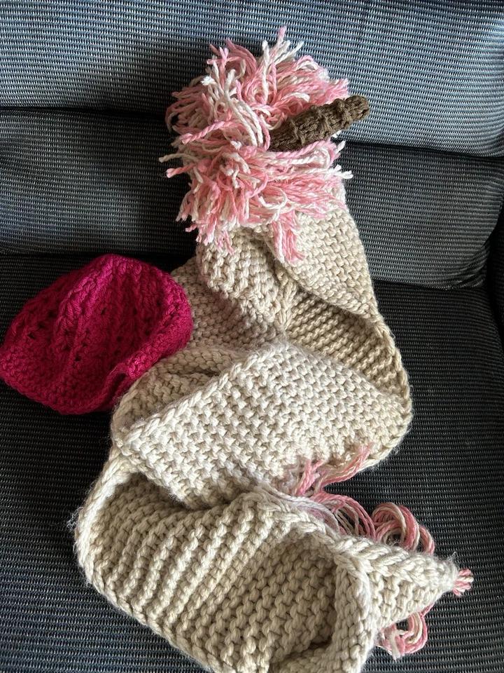 Capucha/bufanda unicornio con bolsillos y sombrero para niñas  Foto 1 de 4