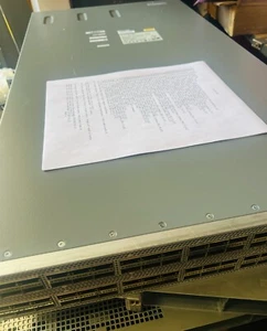 Juniper QFX10002-72Q  72-Port 40G QSFP+ / 24-Port 100G QSFP28 System - Picture 1 of 5