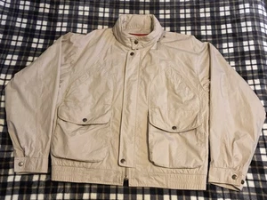 London Fog Herren 42 Regular Winning Edge Kakhi Bommer Jacke mit verstaubarer Kapuze - Bild 1 von 15