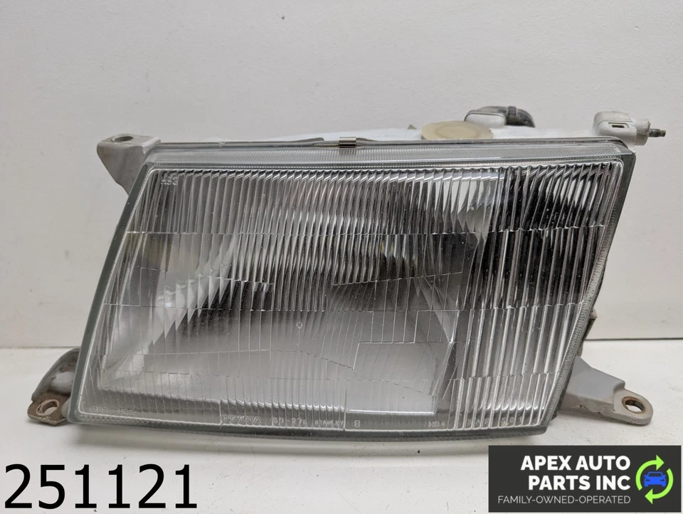 OEM 1996 Lexus LS400 4.0L Driver Left Side Headlight - Image 1 of 4