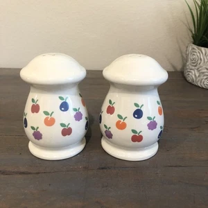 New Avenues Stoneware 'Orchard' Salt and Pepper Shaker Set Vintage 1984 - Picture 1 of 4