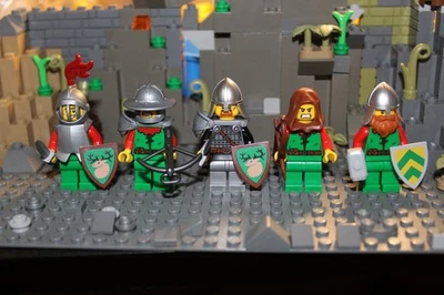 LEGO Forest Men Minifigura Paquete de cinco Foto 1 de 2