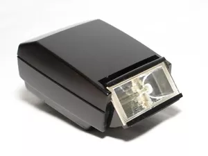 OLYMPUS OM ELECTRONIC AUTOFLASH T 32/T32 EXCELLENT @ - Picture 1 of 1