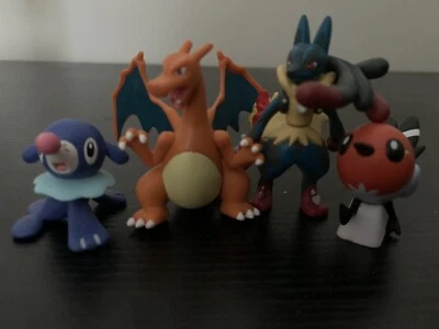 *RARO* Figuras Pokémon Fletchling Tomy Charizard Mega Lucario Popplio Foto 1 de 4