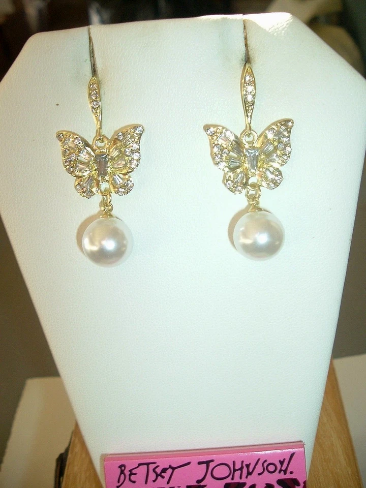 GOLD Crystal BUTTERFLY Dangling WHITE PEARLS Betsey Johnson Pierced EARRINGS-NWT - Image 1 of 4