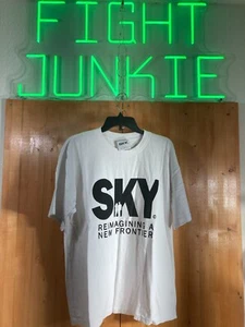 NEU! Rarität Drake X Psychworld XL Herren Puzzle In The Sky Reimagining A New Frontier - Bild 1 von 7