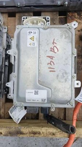 13 20 FORD FUSION Converter/inverter/charger ID HG987B012JA OEM E0225 - Picture 1 of 2