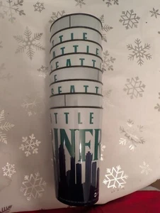 Great Condition - Set of 8 Seattle Mariners Souvenir Cups 32 Oz - Picture 1 of 2