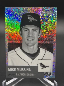 2022 Topps Chrome Platinum Mike Musslan B&W Mini Diamond Refractor No. 68 - Picture 1 of 10