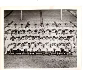 1956 KANSAS CITY ATHLETICS A'S 8X10 TEAM PHOTO SLAUGHTER BASEBALL ROYALS - Picture 1 of 1