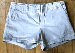 Mimi Maternity Size M Khaki Cream Shorts Elastic Waist Short Rise Cuffed - Picture 1 of 4