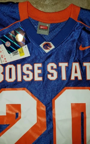 NWT NIKE BOISE STATE BRONCOS  FOOTBALL JERSEY ADULT Small  #20 Cover