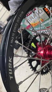2009 kx250f tusk impact rear wheel 19 x 2.15 ‎1418500005 41034-0057 - Picture 1 of 16