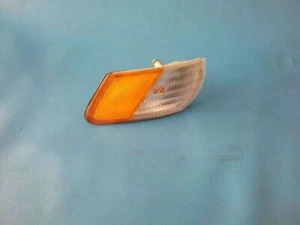 92 93 94 95 FORD TAURUS LEFT SIDE MARKER LIGHT FENDER MOUNTED 140903 - Picture 1 of 4