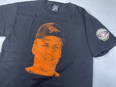 Camiseta Majestic Baltimore Orioles Cal Ripken Jr. Iron Man Salón de la Fama Para Hombres XL Foto 1 de 4