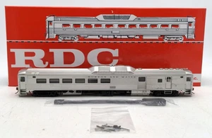 Rapido Trains 16610 HO Boston & Maine Budd RDC-3 Phase Ib Diesel Loco #6300 LN - Picture 1 of 4