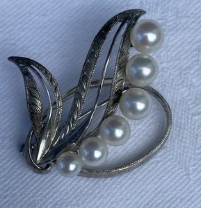 Vintage Mikimoto M S Signed Sterling Silver Akoya 6 Pearl Pin Brooch Jewelry - Picture 1 of 16