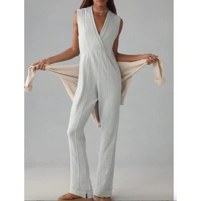 Macacão Anthropologie Daily Practice azul claro sem mangas gola V tamanho XL - Imagem 1 de 4