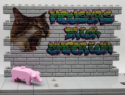 OFFICIAL LEGO Monochrome/Unprinted Part # 87621 Pink Pig Unreleased Prototype - Image 1 of 3