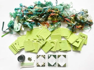 Lote mixto de álbumes de recortes, suministros para hacer tarjetas, adornos mixtos - Imagen 1 de 8