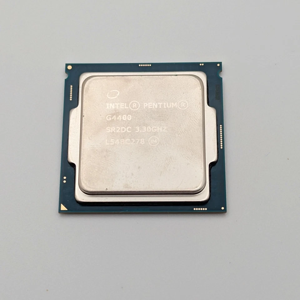 Procesador CPU de escritorio Intel Pentium G4400 3,3 GHz LGA 1151 SR2DC Foto 1 de 1