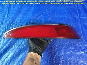 OEM 1993 1994 1995 1996 93 94 95 96 LINCOLN MARK VIII DRIVER LEFT TAIL LIGHT 2B - Picture 1 of 6