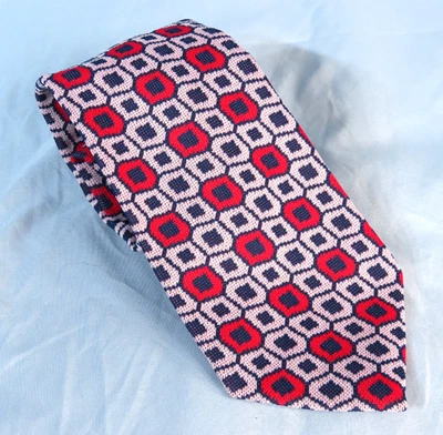 VINTAGE Men's Wide Neck Tie RED NAVY BLUE GEO PRINT Double Knit Polyester RETRO! - Image 1 of 4