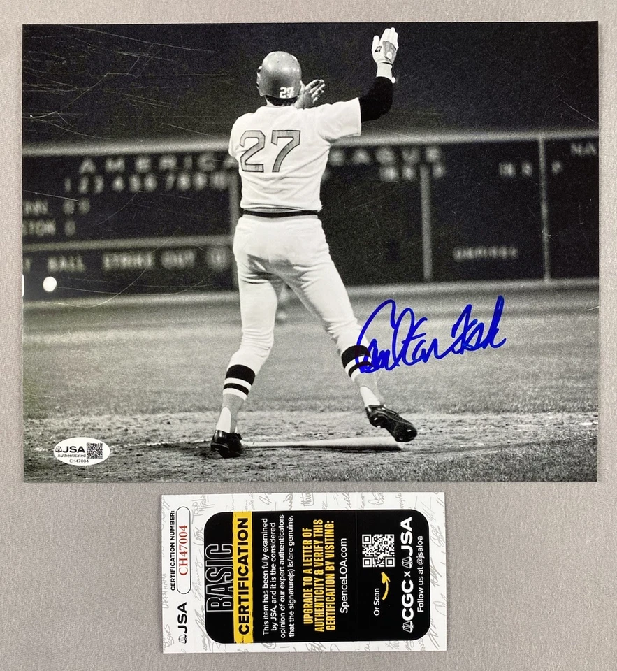 RED SOX CARLTON FISK AUTOGRAPH 8x10 PHOTO 1975 WORLD SERIES HR JSA CH47004 - Image 1 of 1