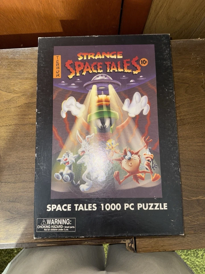 Warner Bros. Strange Space Tales Terror Marvin the Martian 1000 Piece Puzzle - Image 1 of 3