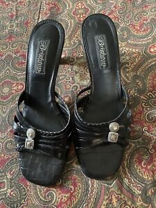 Pair of Brighton Renoir black slide leather sandals, Made in Italy, sz 9