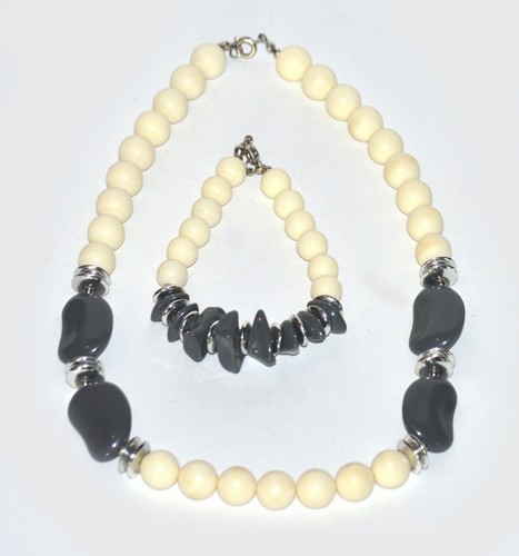 OFF WHITE Set collana e bracciale con perline bianco sporco e grigio vintage anni 50 60