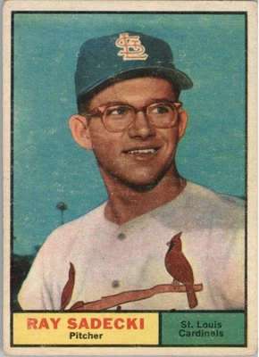 1961 Topps #32 Ray Sadecki - GOOD - Image 1 of 2