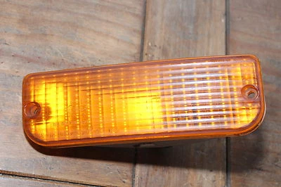 93-94 Dodge Spirit Dakota 4399171 LH  Driver Turn Singnal Marker Light - Image 1 of 4