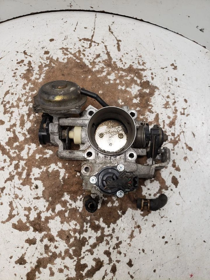 Throttle Body Throttle Valve Assembly 2.4L 4 Cylinder Fits 00-05 ECLIPSE 1426915 - Image 1 of 4