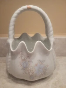 Vintage Porcelain Bridal Basket Handpainted Ruffled Top Ribbed Handle Flowers - Picture 1 of 7