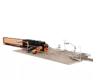 Fast & Furious Final Race Train Nano Scene & 1,65" auto pressofuse playset regalo - Foto 1 di 11